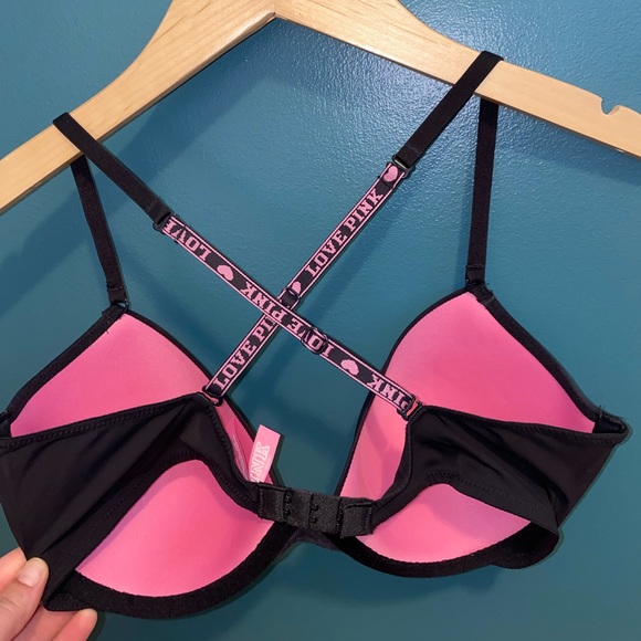MAKE AN OFFER✨❗️EVERYTHING MUST GO❗️✨ EUC Pink T-shirt Bra adjustable - Picture 3 of 4